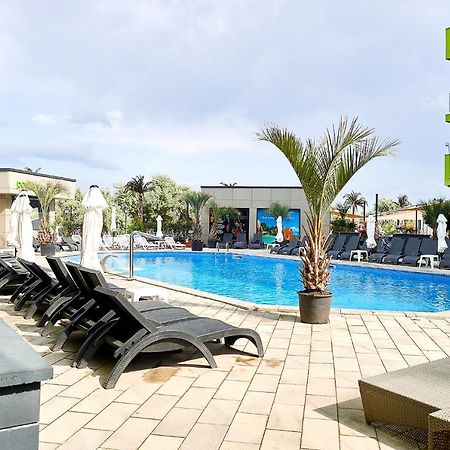 Opal Luxury Apartment 110 Spa N Pool Beach Resort ナボダリ エクステリア 写真