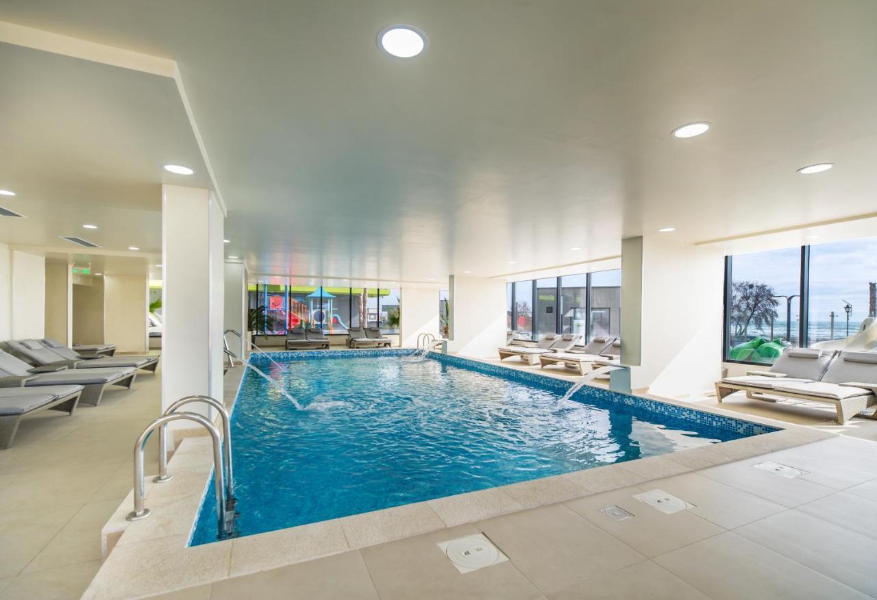 Opal Luxury Apartment 110 Spa N Pool Beach Resort ナボダリ エクステリア 写真