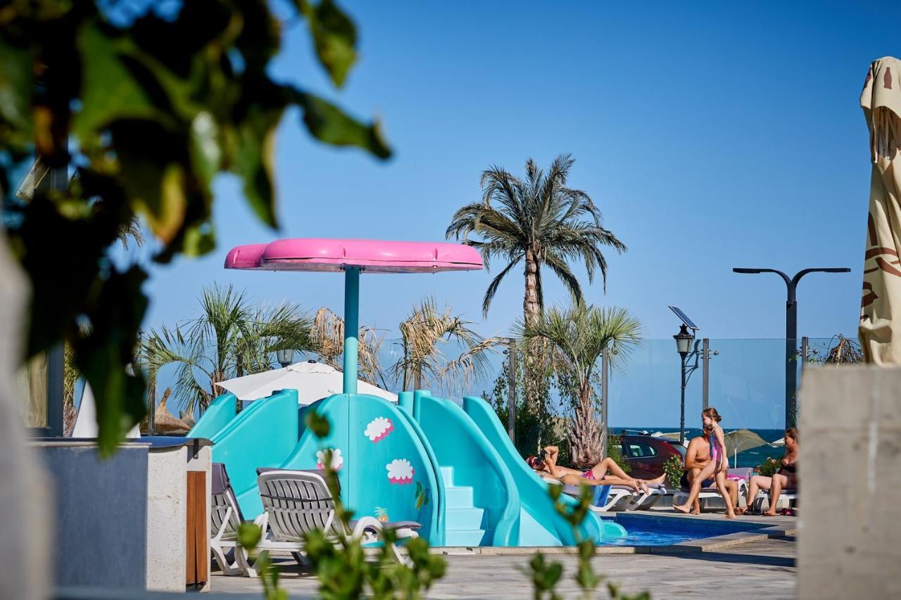 Opal Luxury Apartment 110 Spa N Pool Beach Resort ナボダリ エクステリア 写真